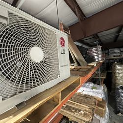 HG 9000 Btu Douglas, Ac/Heat