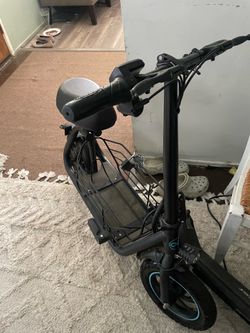 Electric scooter