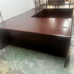 OFFICE/HONE DESK L-SHAPE DESK