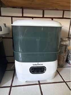 BabyBreeza Bottle sterilizer and dryer