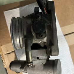 87-93 Ford Mustang 5.0 stock throttle body