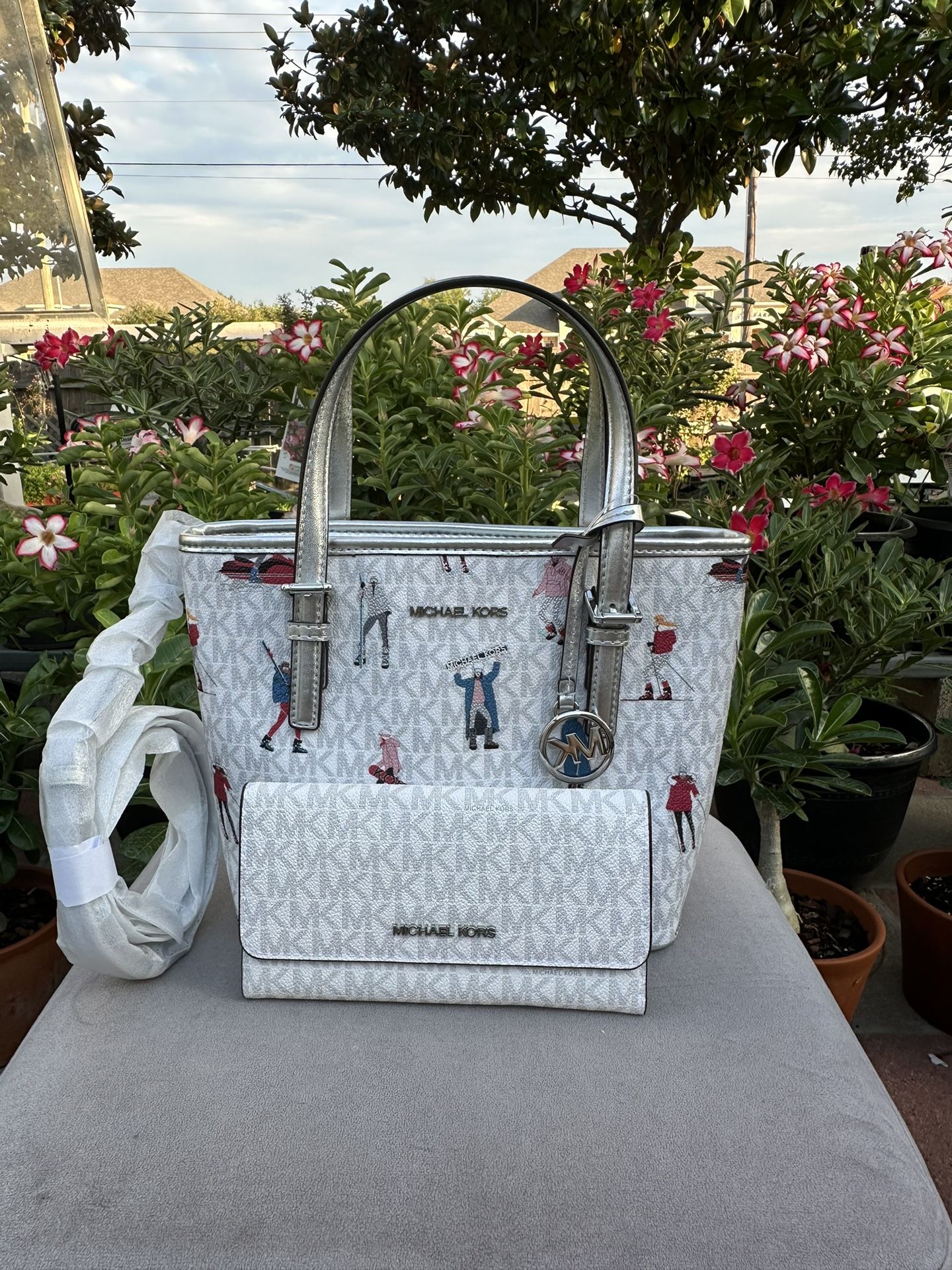 Michael Kors Purse And Wallet