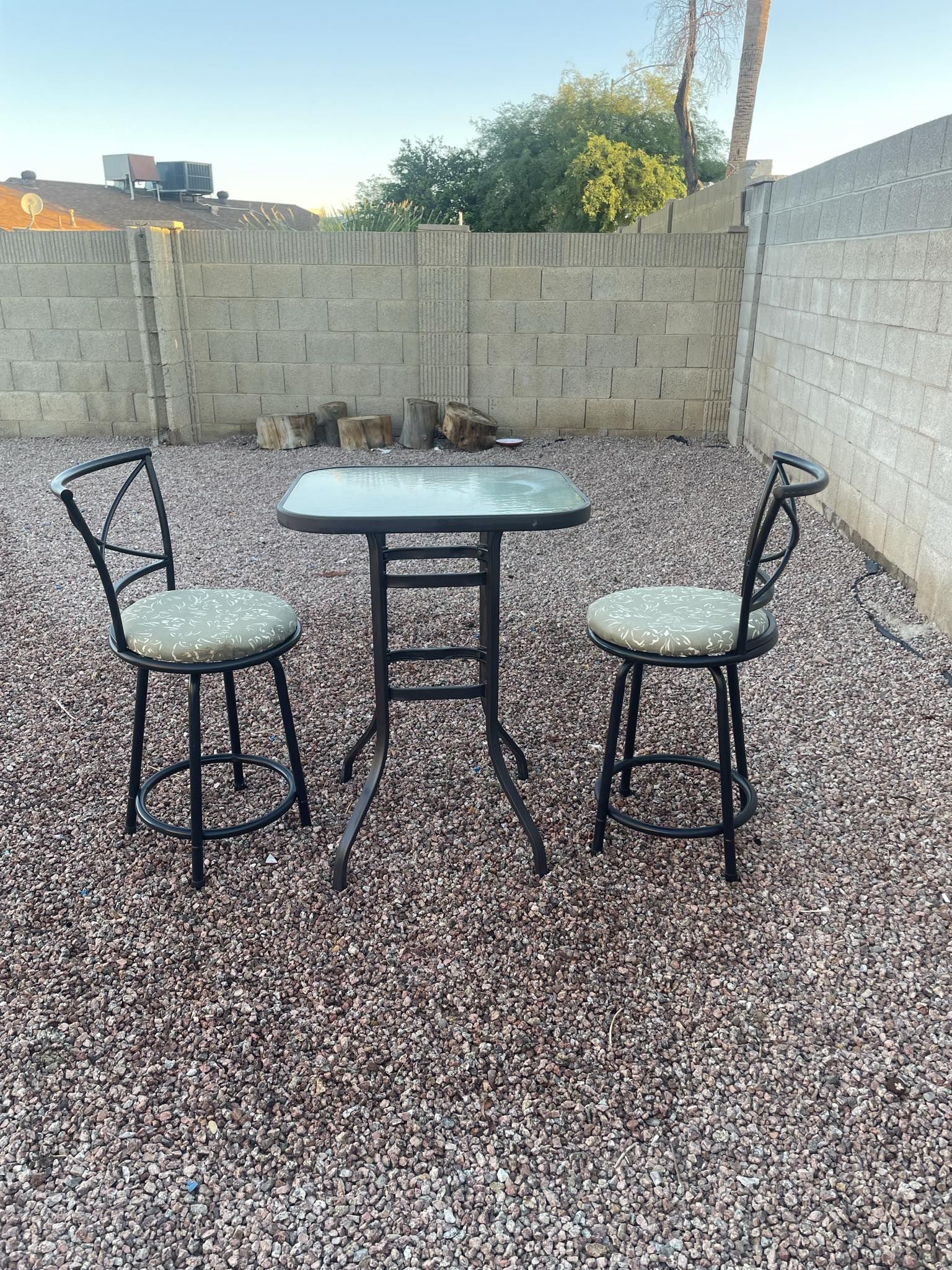 Nice patio table set