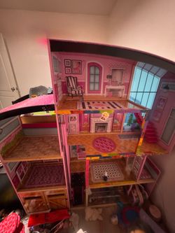 Doll house