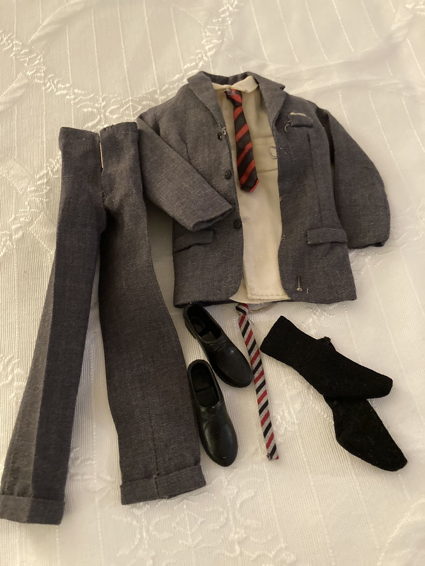 Barbie Ken #786 Saturday Night Date Suit