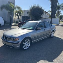 2003 BMW 325i