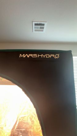 mars hydro grow tent