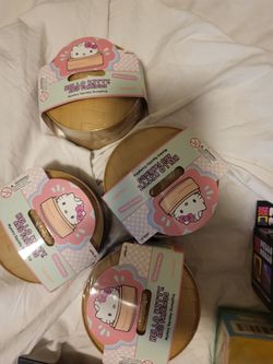 Hello kitty glow in the dark dumplings