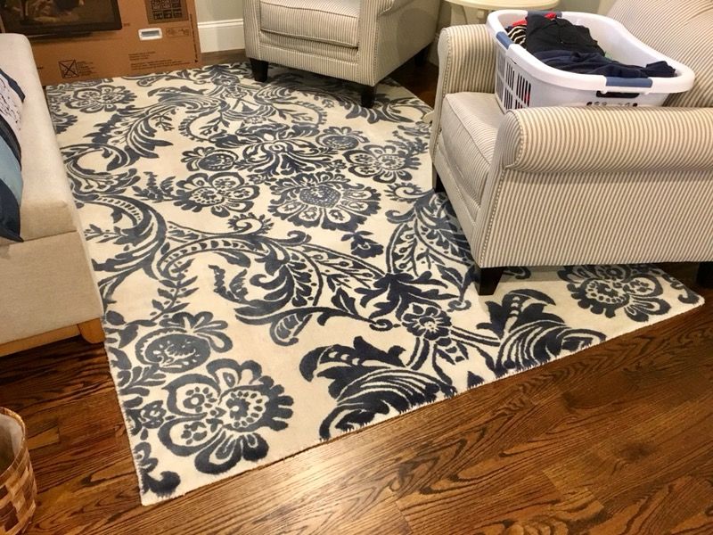 World Market 100% wool rug - 9’ x 6'