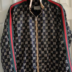 Large Light Jacket 