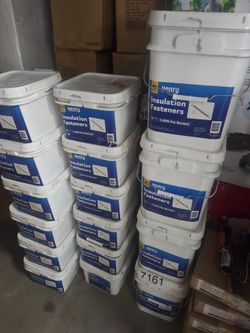 Henry roof fasteners bucket 1000