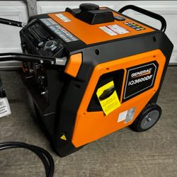 GENERAC 3600 / 3000-Watt Dual Fuel Electric Switch Gasoline / Propane Inverter Portable Generator with COSense-IQ3600 DF
