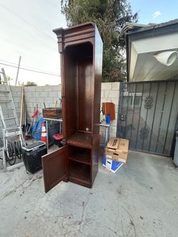 Entertainment/Bookshelf piers