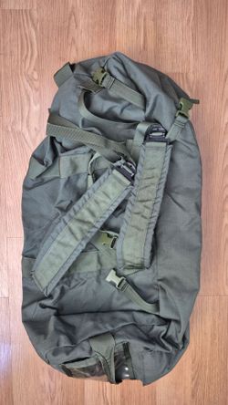 US Army Military Zip Duffel Bag Travel Flight Camping Green Storage Outdoor Air Force Backpack