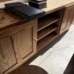 Oak entertainment console