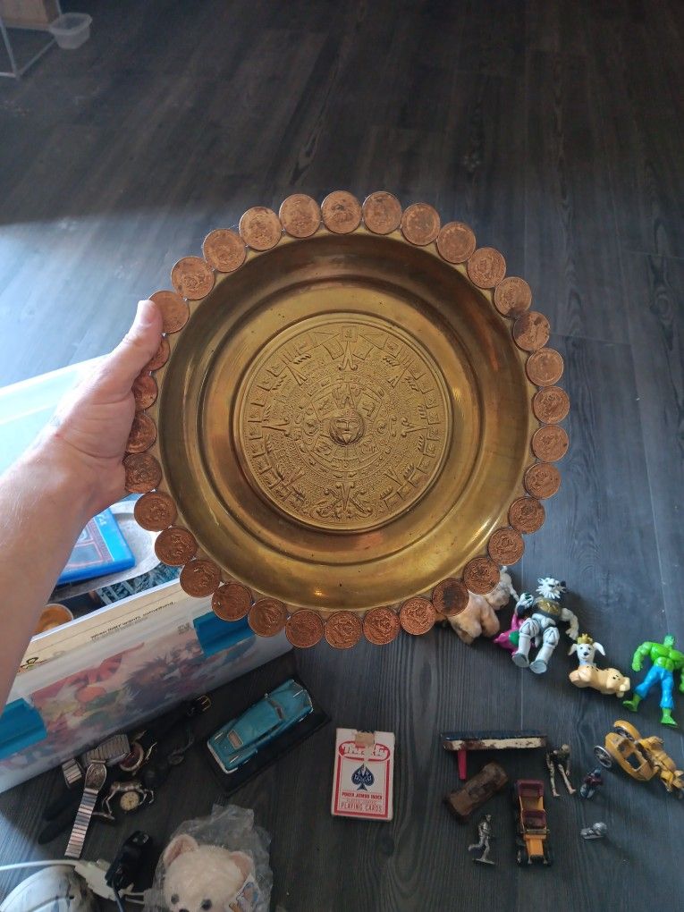 Decorative Coin Plate for Sale in Palm Springs, CA OfferUp