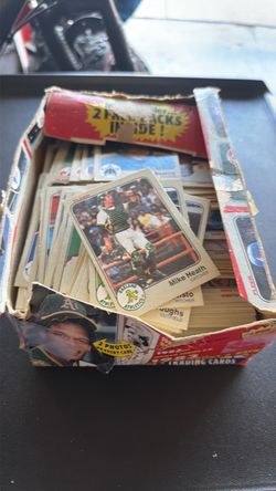 1982–1983 Fleer Baseball Trading Cards Lot Indians rangers Oakland As mlb