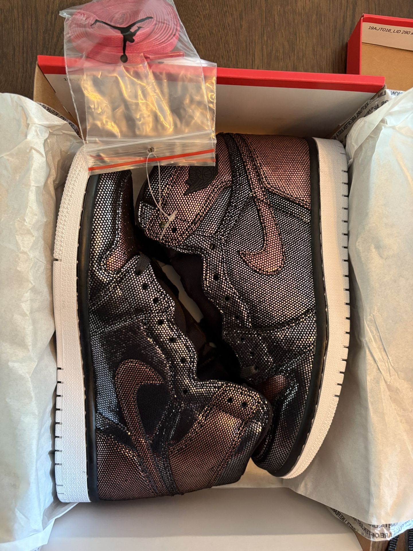 Air Jordan 1 High OF Fearless