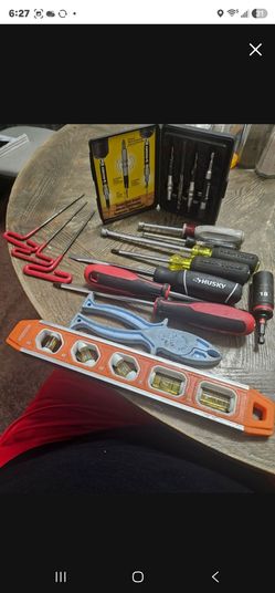 Mixed Hand Tool Lot – Husky, Klein Tools