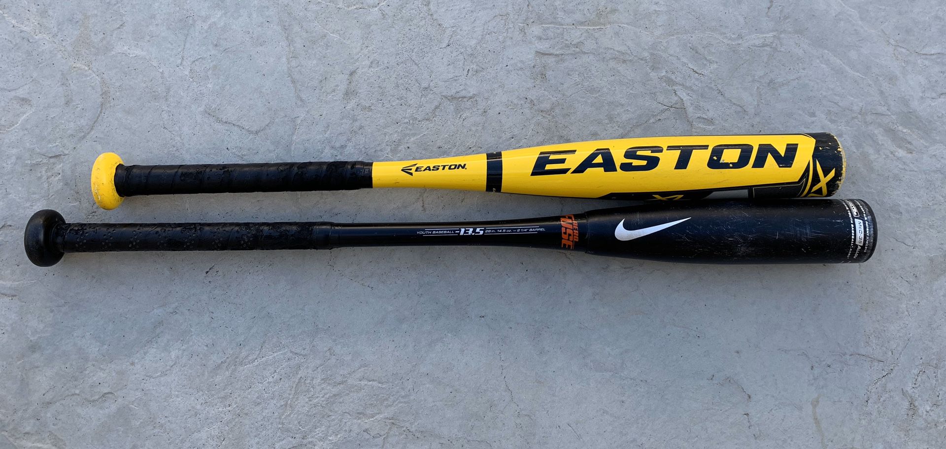 Nike 28” baseball youth bat & Easton 25” bat
