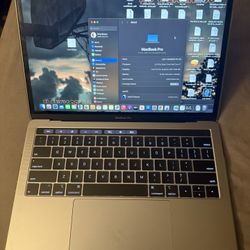 Apple MacBook 