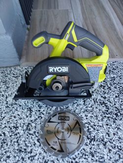 CIRCULAR SAW 5"1/2 RYOBI 18V TOOL ONLY