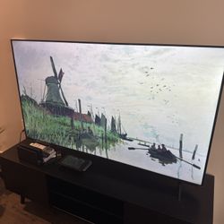 55 Inch 4k UHD TCL Smart TV  + TV console 