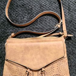 elegant leather handbags