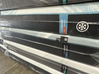 Queen Tempurpedic Luxe Breeze Firm Mattress 