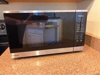 Microwave oven