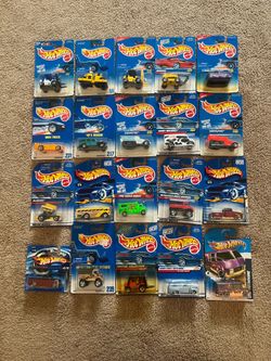 20 hot wheels
