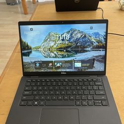 $0Down💻Almost New Dell Latitude 7490 Laptop 14”Screen✅Intel Core i7/16GB RAM/512GB⚡️Windows 11✔️Finance Available💲1 Yr Wrnty