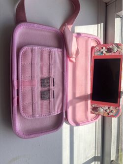 Nintendo Switch Lite Bundle – Sanrio Skin + Sakura Carrying Case + Zelda Games