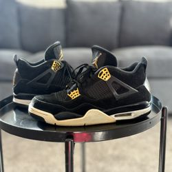 Jordan 4 Royalty (Pick Up For Today!!!)