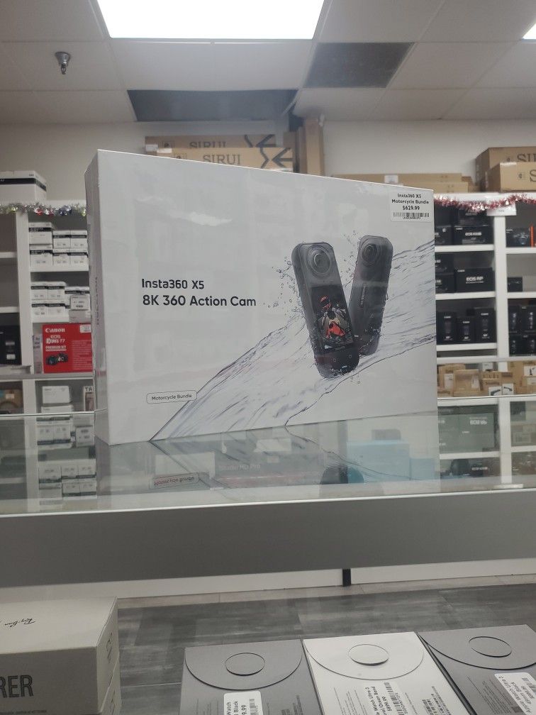 Insta360 X5 Motorcycle Bundle 