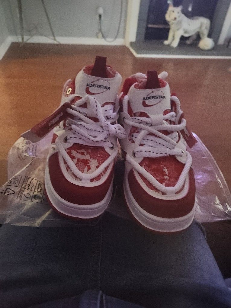 Tennis Red And White
