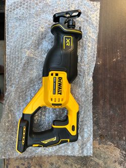 DeWalt DCS382 20V Brushless XR Reciprocating Saw