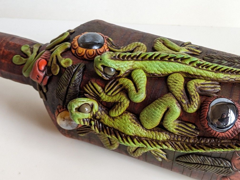 Lizzard & Frog Wine Bottle Costa Rica Folk Art 3D