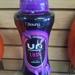 Downy Laundry scent Booster