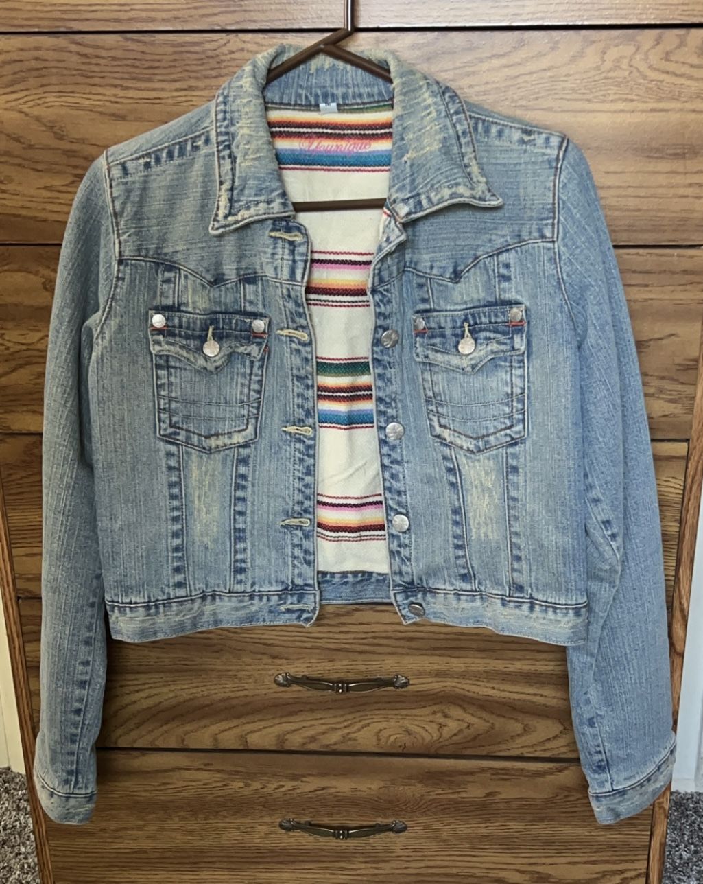 Super Cute Cropped Denim Jacket 