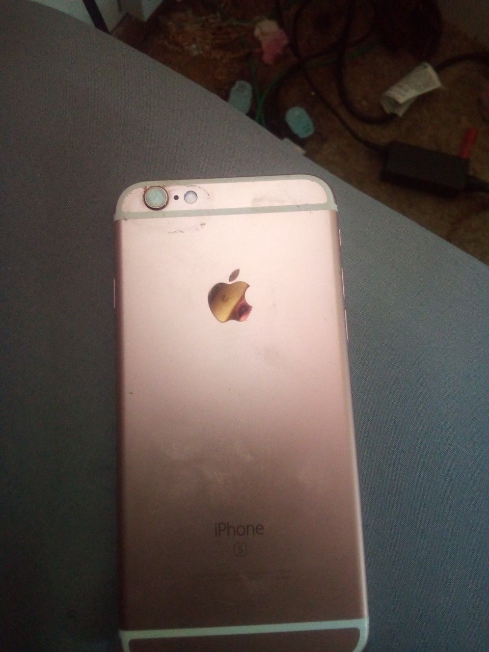 Rose Gold iPhone 6s