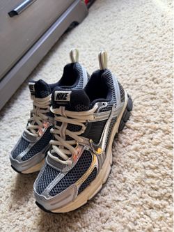 Nike / Onitsuka Tiger