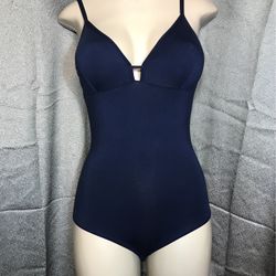 Bodysuit Size L     $4