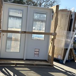 72 Inch Door With A Pet Guard