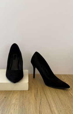 Women’s Shoes 