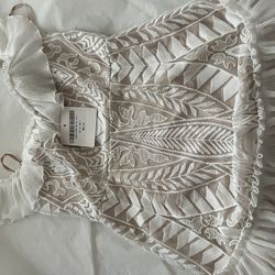 Selfie Leslie’s  Dress