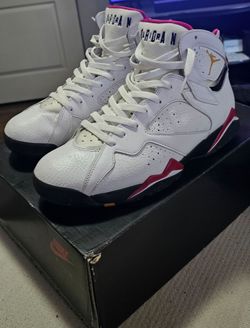 Jordan 7's white/cardinal red/size: 10 1/2