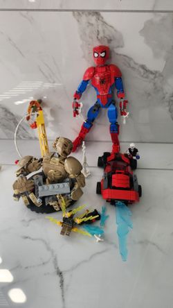 3 built legos