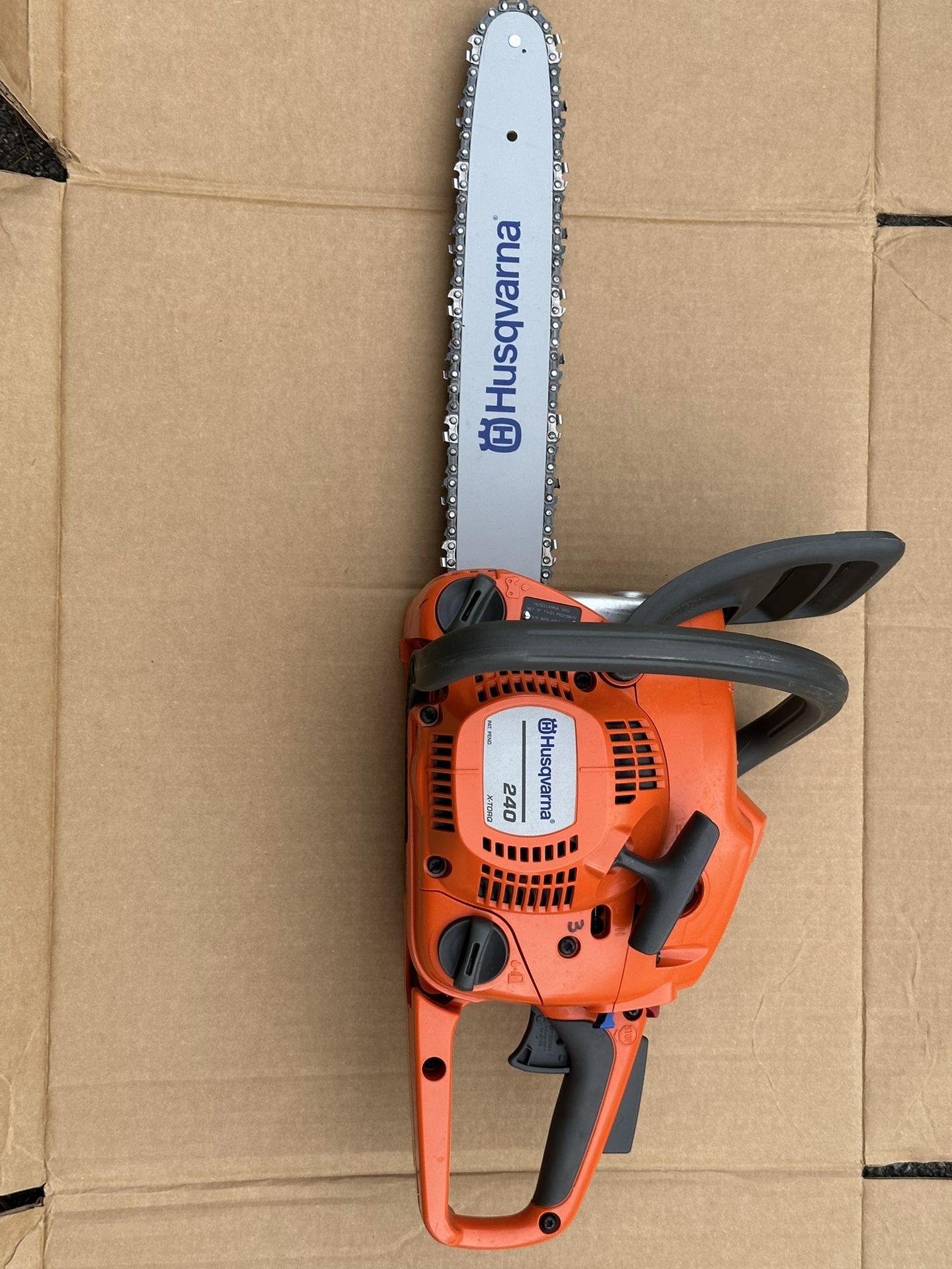 Husqvarna 240 14” 2-cycle 38.2 cc 2 Gas Powered Chainsaw