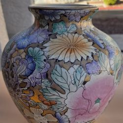 Chinese Handmade Multicolor Floral Porcelain Vase with Marked Base